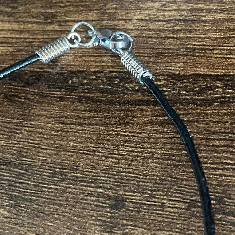 Seashell Necklace - Picture 2 of 3